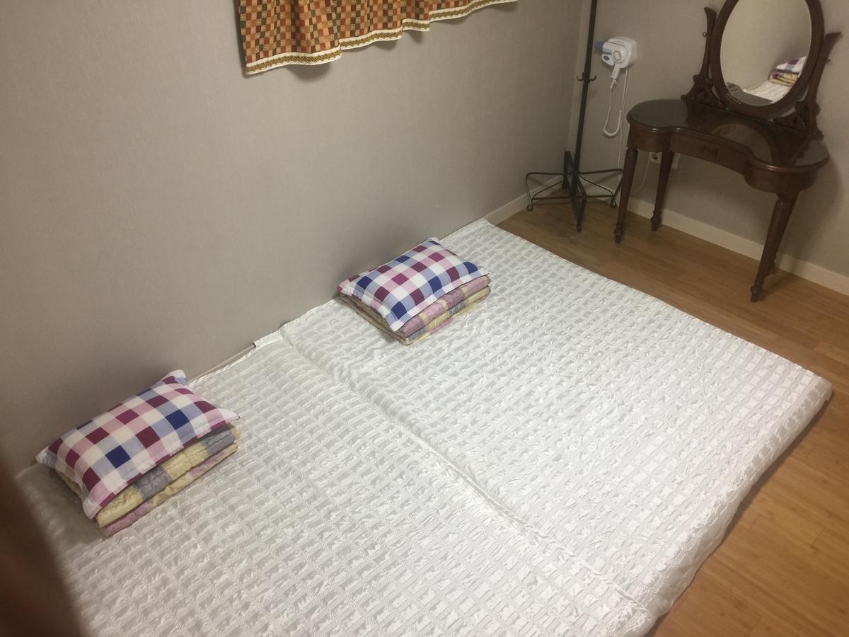 Araaura Pension Чеджудо Экстерьер фото
